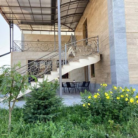 Rubenyan Guest House Artashat 外观 照片