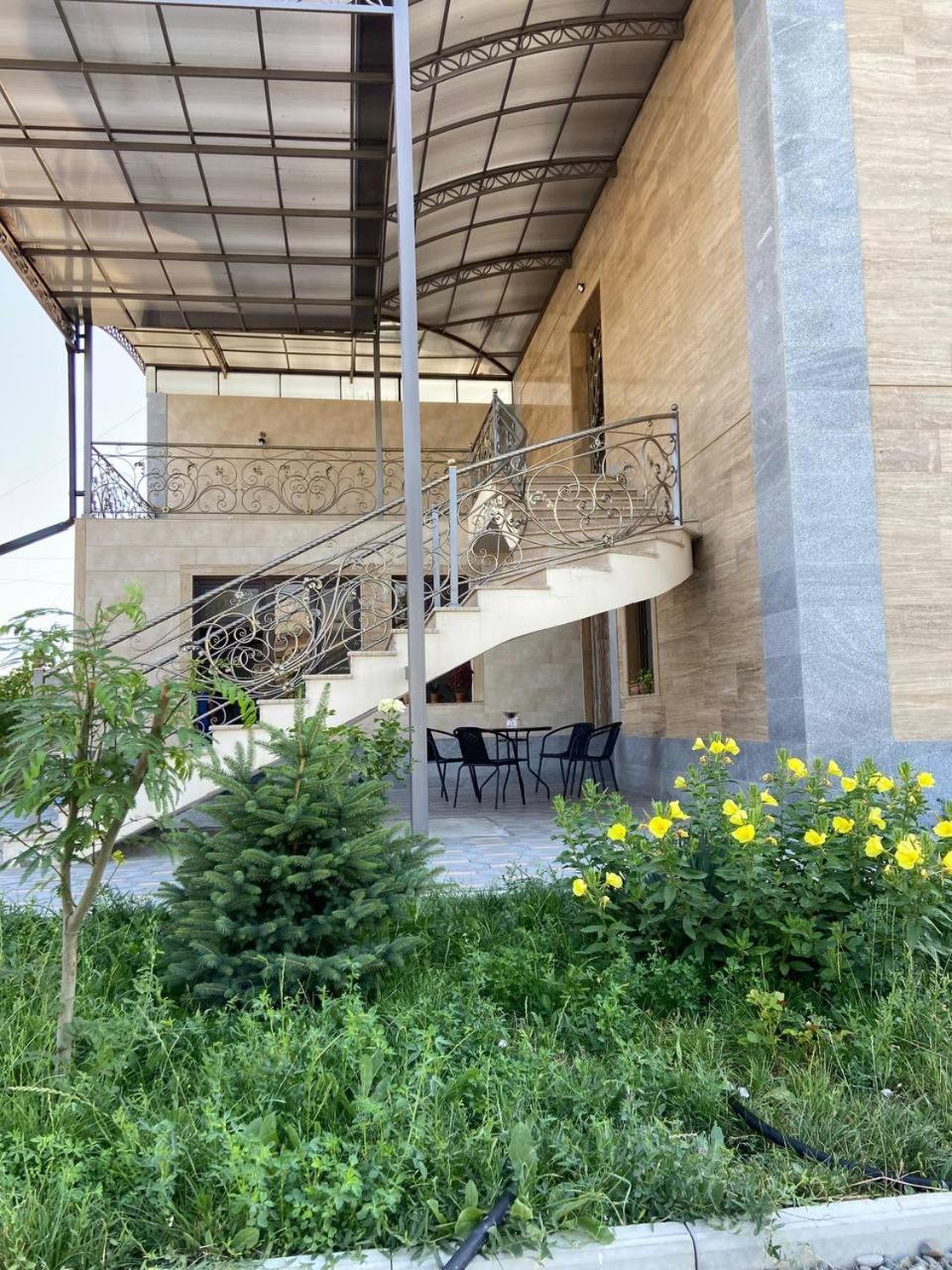 Rubenyan Guest House Artashat 外观 照片